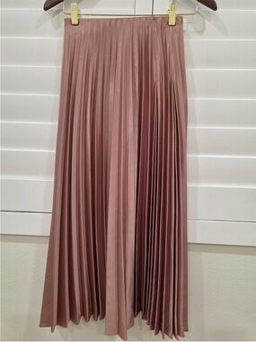 Zara Pleated Maxi Skirt in Dusty Mauve